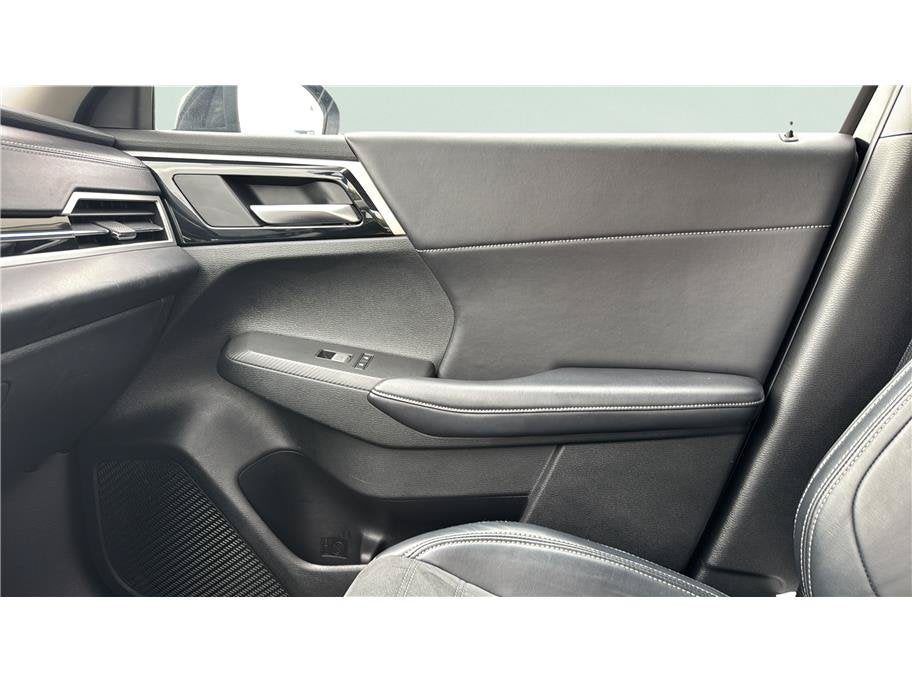 2024 Mitsubishi Outlander SE Sport Utility 4D