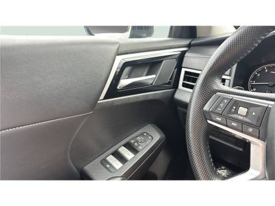 2024 Mitsubishi Outlander SE Sport Utility 4D