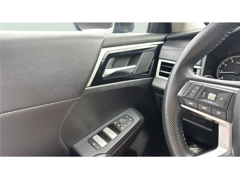 2024 Mitsubishi Outlander SE Sport Utility 4D