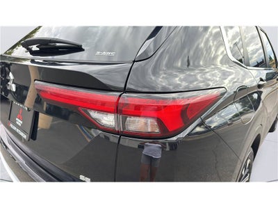 2024 Mitsubishi Outlander SE Sport Utility 4D
