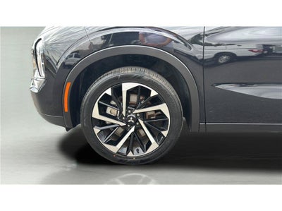 2024 Mitsubishi Outlander SE Sport Utility 4D