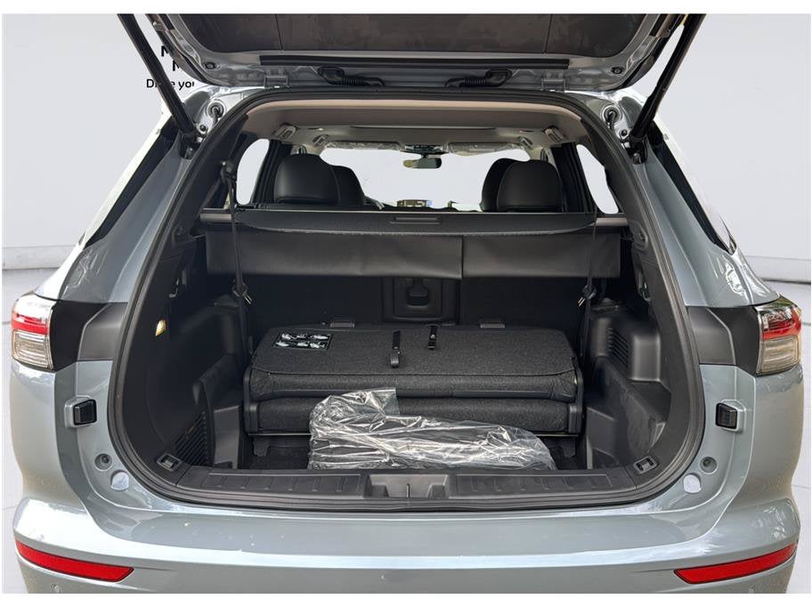 2026 Mitsubishi Outlander SE Sport Utility 4D