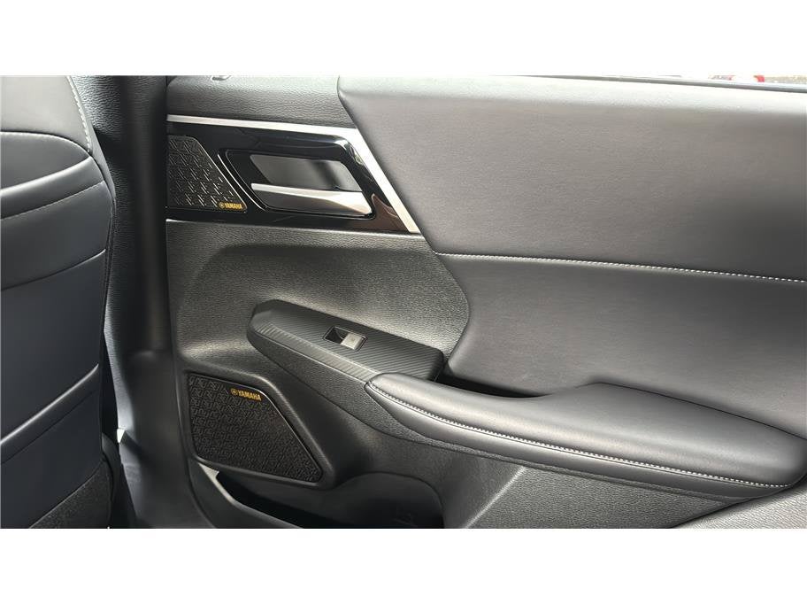2026 Mitsubishi Outlander SE Sport Utility 4D