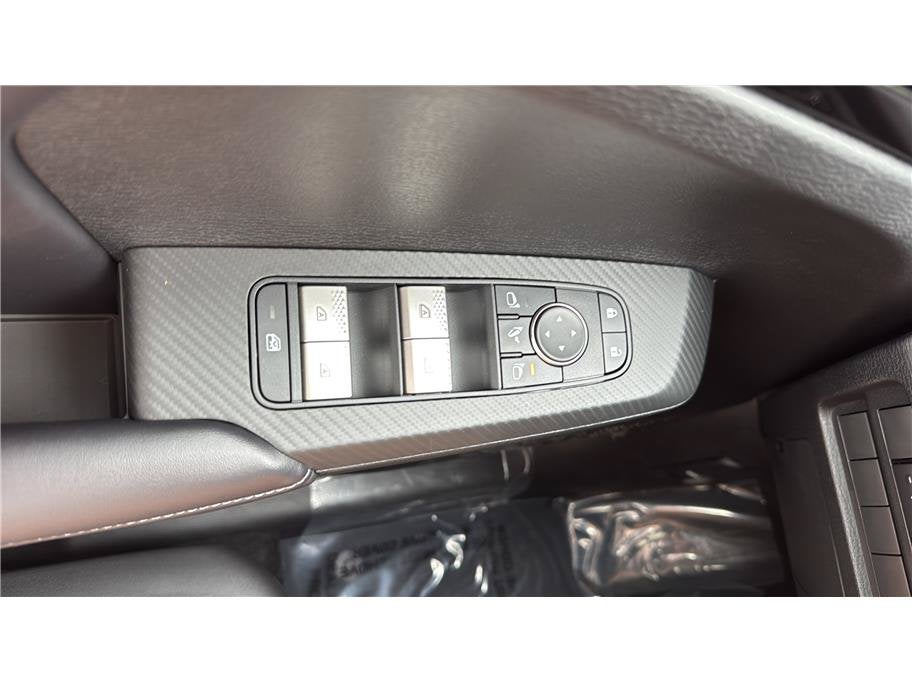 2026 Mitsubishi Outlander SE Sport Utility 4D