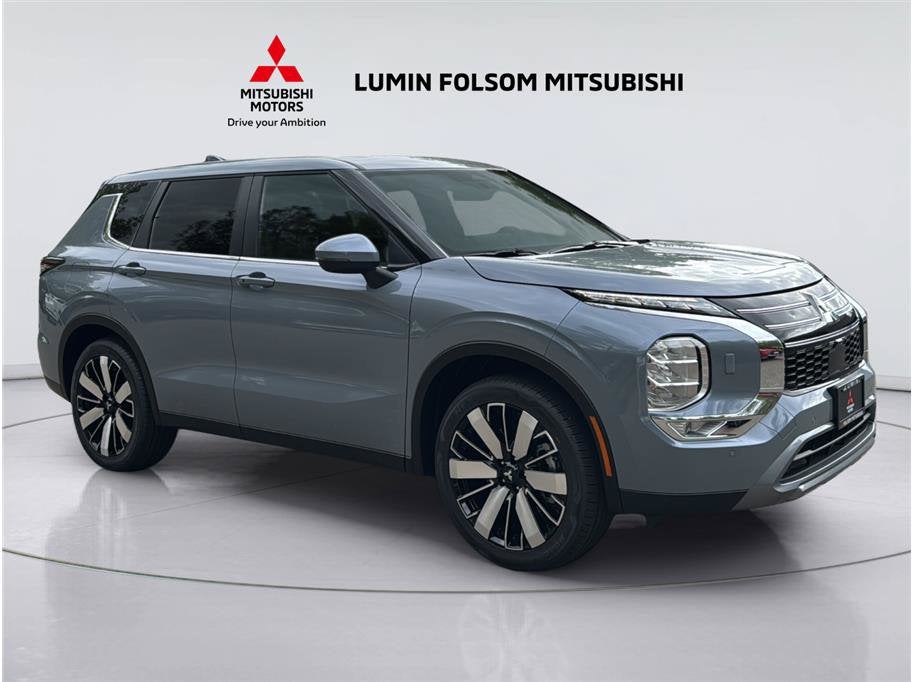 2026 Mitsubishi Outlander SE Sport Utility 4D