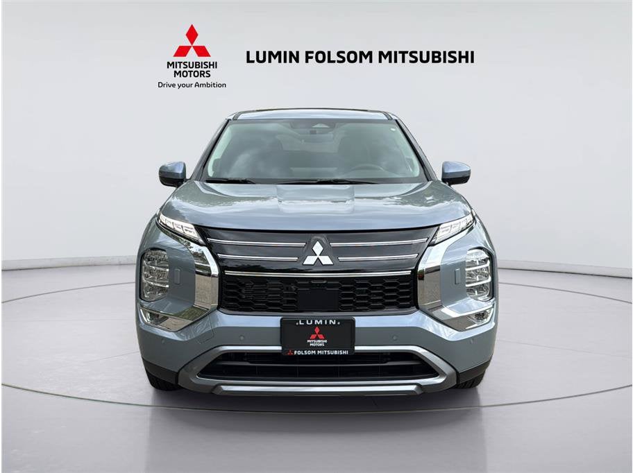 2026 Mitsubishi Outlander SE Sport Utility 4D