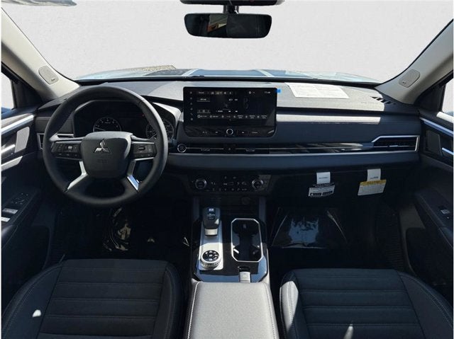 2026 Mitsubishi Outlander Trail Edition Sport Utility 4D