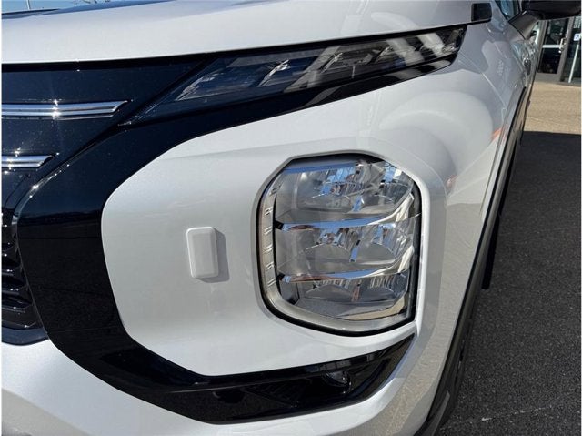 2026 Mitsubishi Outlander Trail Edition Sport Utility 4D