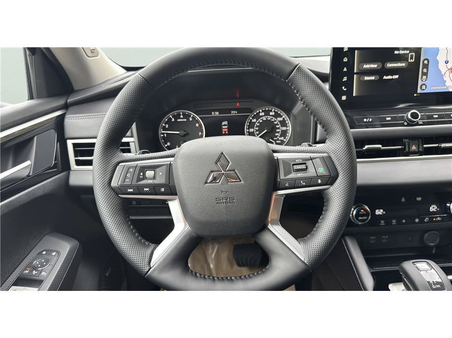 2026 Mitsubishi Outlander SE Sport Utility 4D