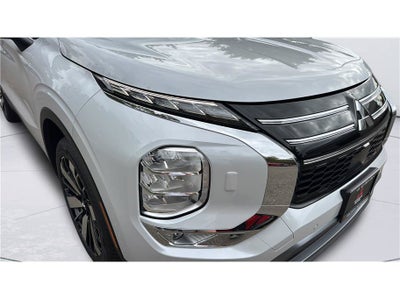 2026 Mitsubishi Outlander SE Sport Utility 4D