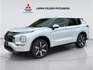 2026 Mitsubishi Outlander SE Sport Utility 4D