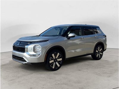 2026 Mitsubishi Outlander ES Sport Utility 4D