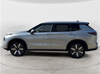 2026 Mitsubishi Outlander ES Sport Utility 4D