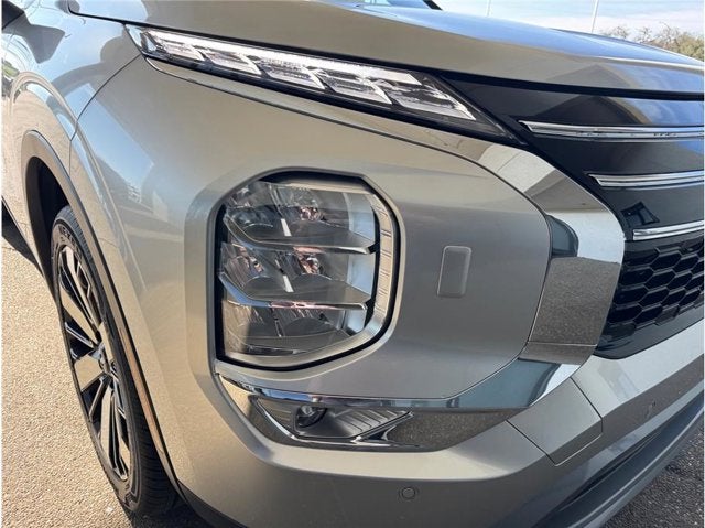 2026 Mitsubishi Outlander ES Sport Utility 4D