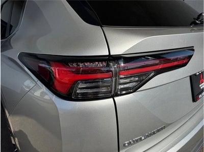 2026 Mitsubishi Outlander ES Sport Utility 4D