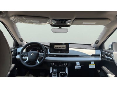 2026 Mitsubishi Outlander SE Sport Utility 4D