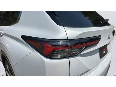 2026 Mitsubishi Outlander SE Sport Utility 4D