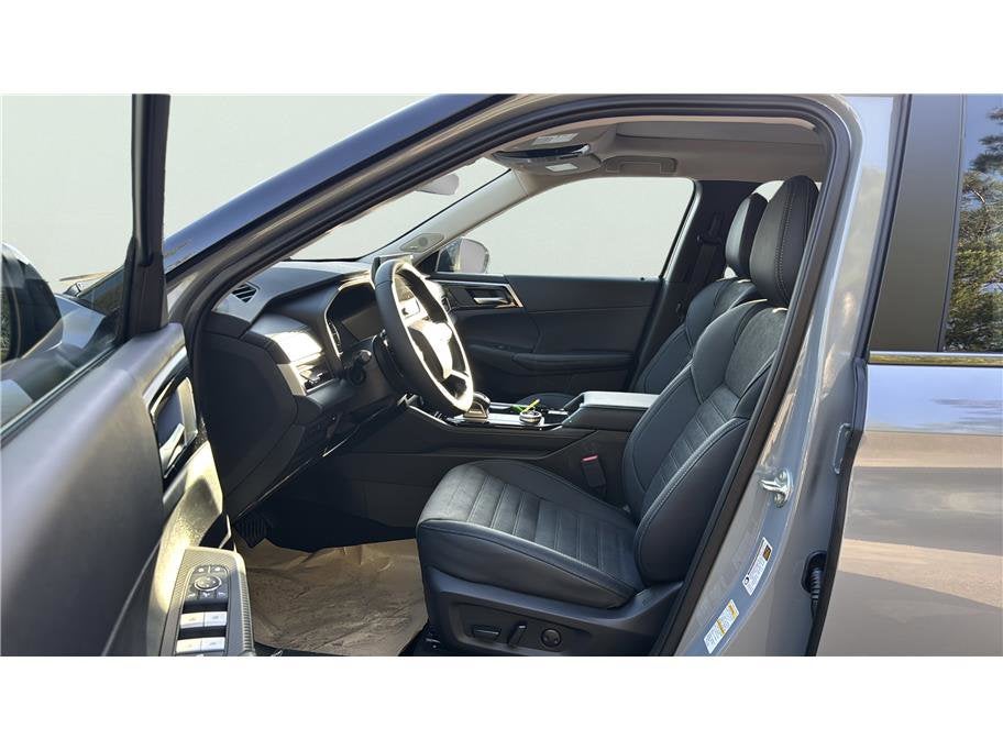 2026 Mitsubishi Outlander Trail Edition Sport Utility 4D