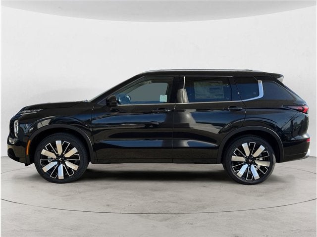 2026 Mitsubishi Outlander Black Edition Sport Utility 4D