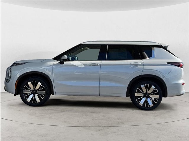 2026 Mitsubishi Outlander Black Edition Sport Utility 4D