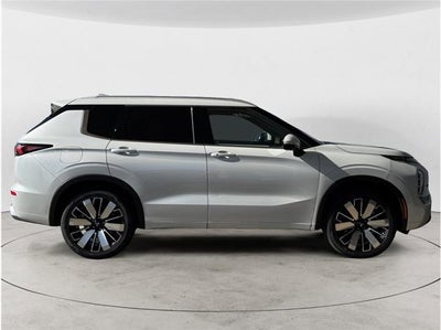 2026 Mitsubishi Outlander Black Edition Sport Utility 4D