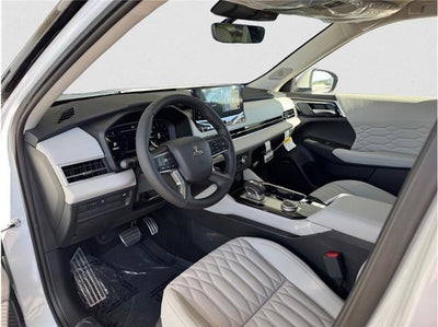 2026 Mitsubishi Outlander Black Edition Sport Utility 4D