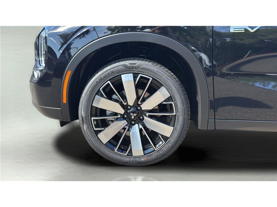 2026 Mitsubishi Outlander Plug-In Hybrid SE