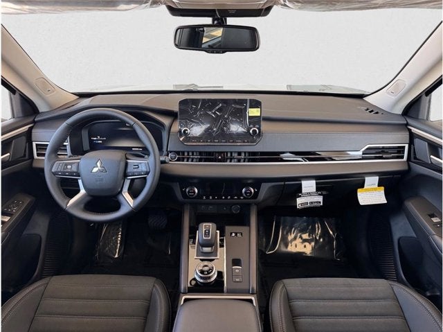 2025 Mitsubishi Outlander Plug-In Hybrid SE Sport Utility 4D