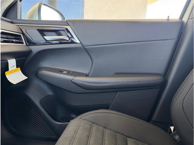 2025 Mitsubishi Outlander Plug-In Hybrid SE Sport Utility 4D