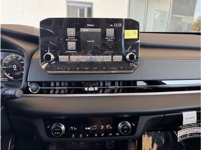 2025 Mitsubishi Outlander Plug-In Hybrid SE Sport Utility 4D