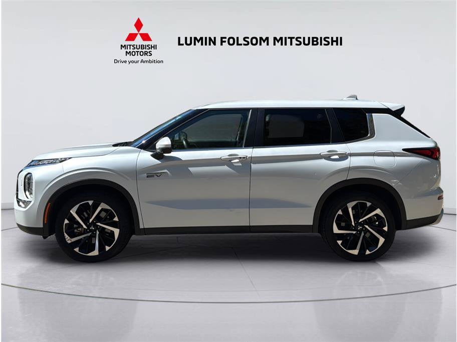 2024 Mitsubishi Outlander Plug-In Hybrid SE Sport Utility 4D
