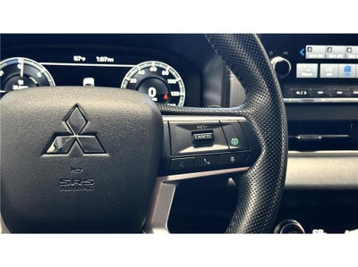 2024 Mitsubishi Outlander Plug-In Hybrid SE Sport Utility 4D