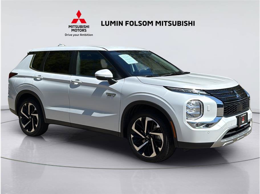 2024 Mitsubishi Outlander Plug-In Hybrid SE Sport Utility 4D