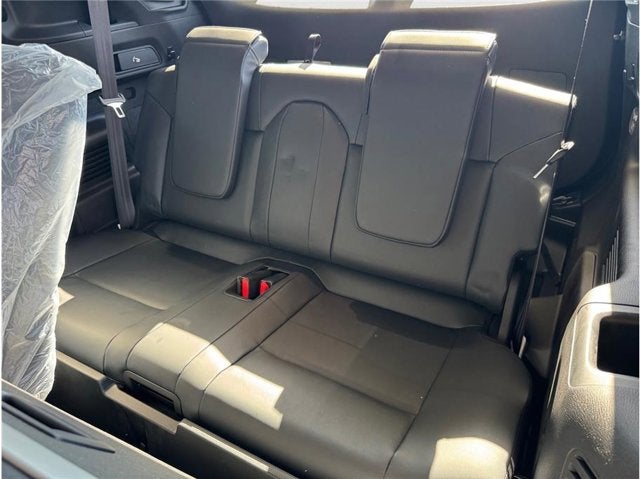 2025 Mitsubishi Outlander Plug-In Hybrid SE Sport Utility 4D