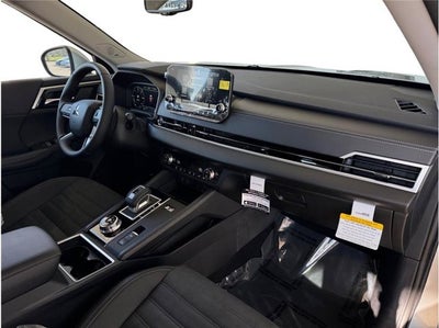 2025 Mitsubishi Outlander Plug-In Hybrid SE Sport Utility 4D