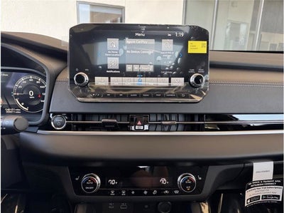 2025 Mitsubishi Outlander Plug-In Hybrid SE Sport Utility 4D