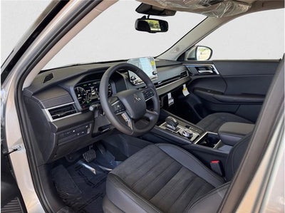 2025 Mitsubishi Outlander Plug-In Hybrid SE Sport Utility 4D