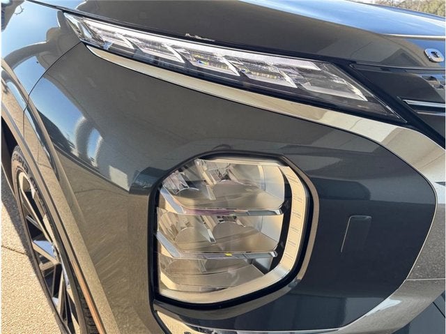 2025 Mitsubishi Outlander Plug-In Hybrid SE Sport Utility 4D