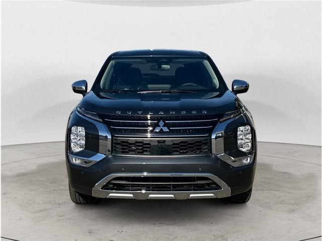 2025 Mitsubishi Outlander Plug-In Hybrid SE Sport Utility 4D