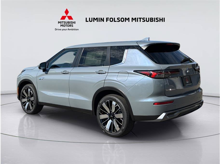 2026 Mitsubishi Outlander Plug-In Hybrid SE