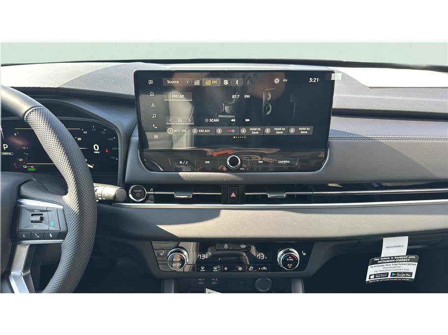 2026 Mitsubishi Outlander Plug-In Hybrid SE
