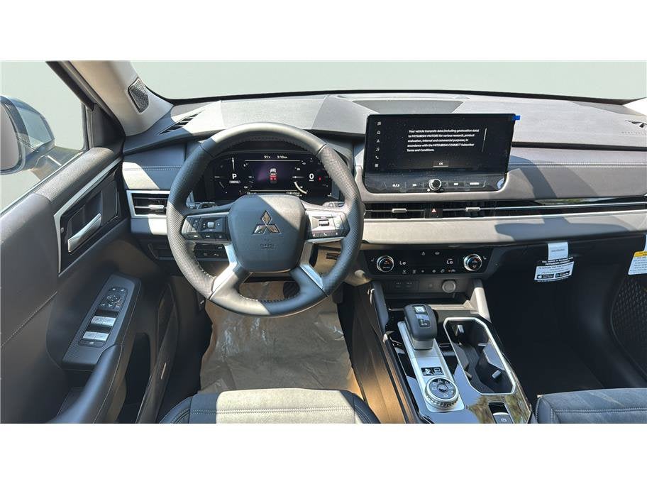 2026 Mitsubishi Outlander Plug-In Hybrid SE
