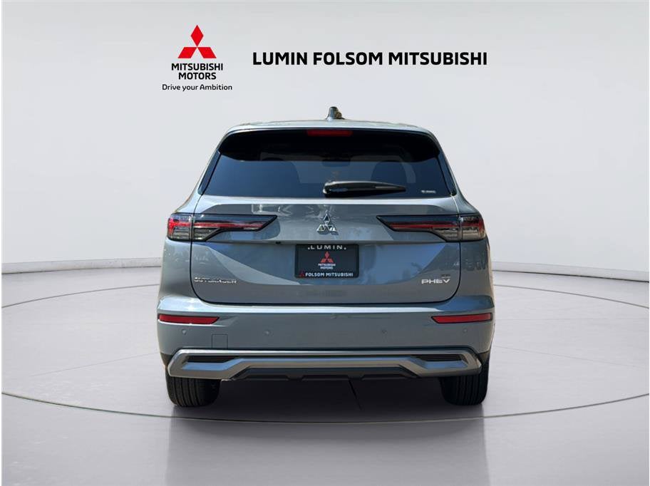 2026 Mitsubishi Outlander Plug-In Hybrid SE