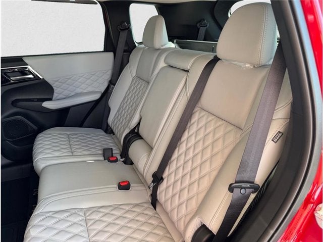 2025 Mitsubishi Outlander Plug-In Hybrid SEL Sport Utility 4D