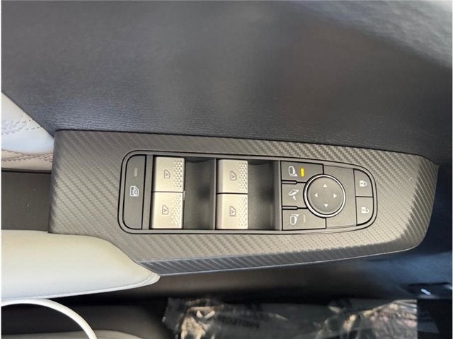 2025 Mitsubishi Outlander Plug-In Hybrid SEL Sport Utility 4D