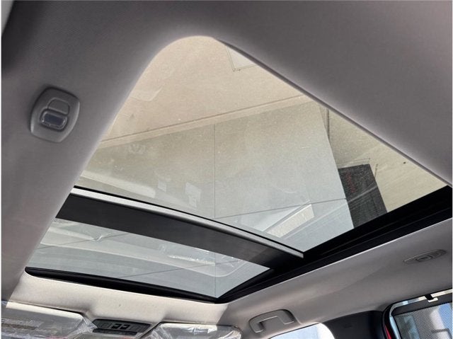 2025 Mitsubishi Outlander Plug-In Hybrid SEL Sport Utility 4D