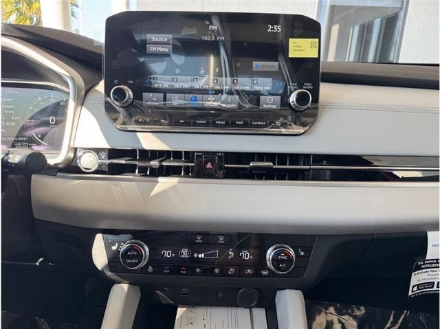 2025 Mitsubishi Outlander Plug-In Hybrid SEL Sport Utility 4D