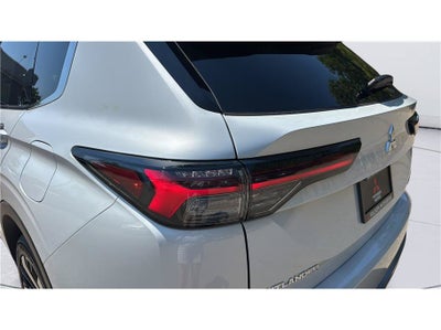 2026 Mitsubishi Outlander Plug-In Hybrid SEL Sport Utility 4D