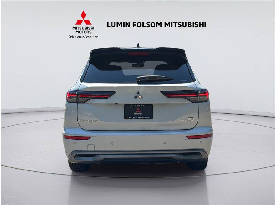 2026 Mitsubishi Outlander Plug-In Hybrid SEL Sport Utility 4D