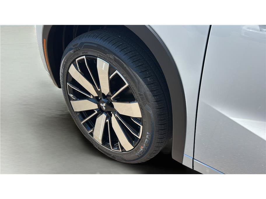2026 Mitsubishi Outlander Plug-In Hybrid SEL Sport Utility 4D